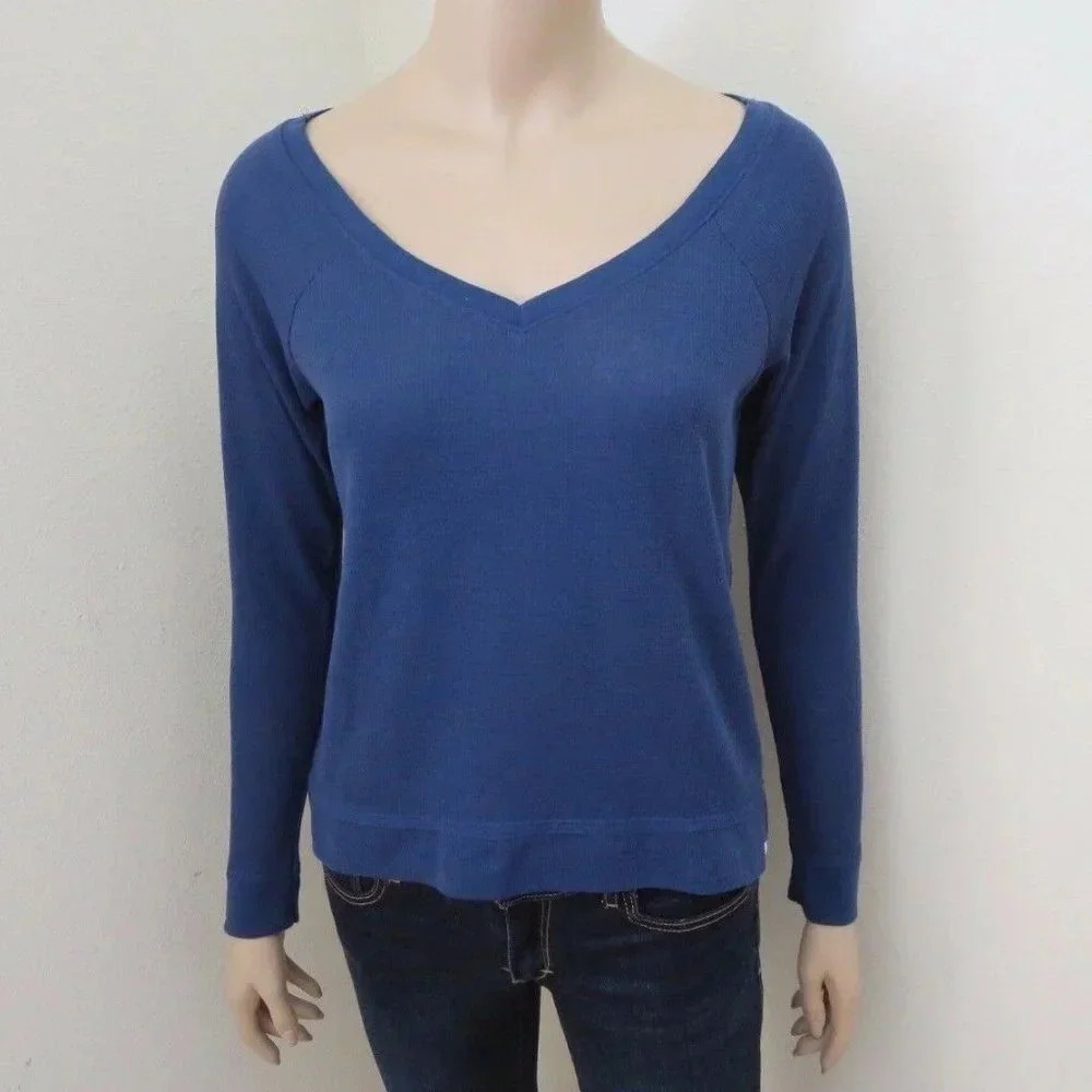 NEW Abercrombie V-Neck T-Shirt Tee Size XS Blue